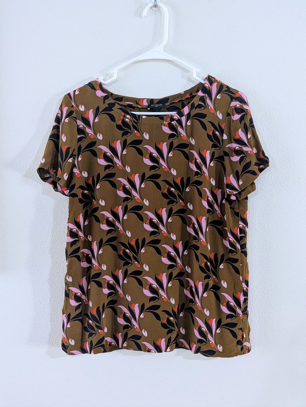 100% Silk Floral Top